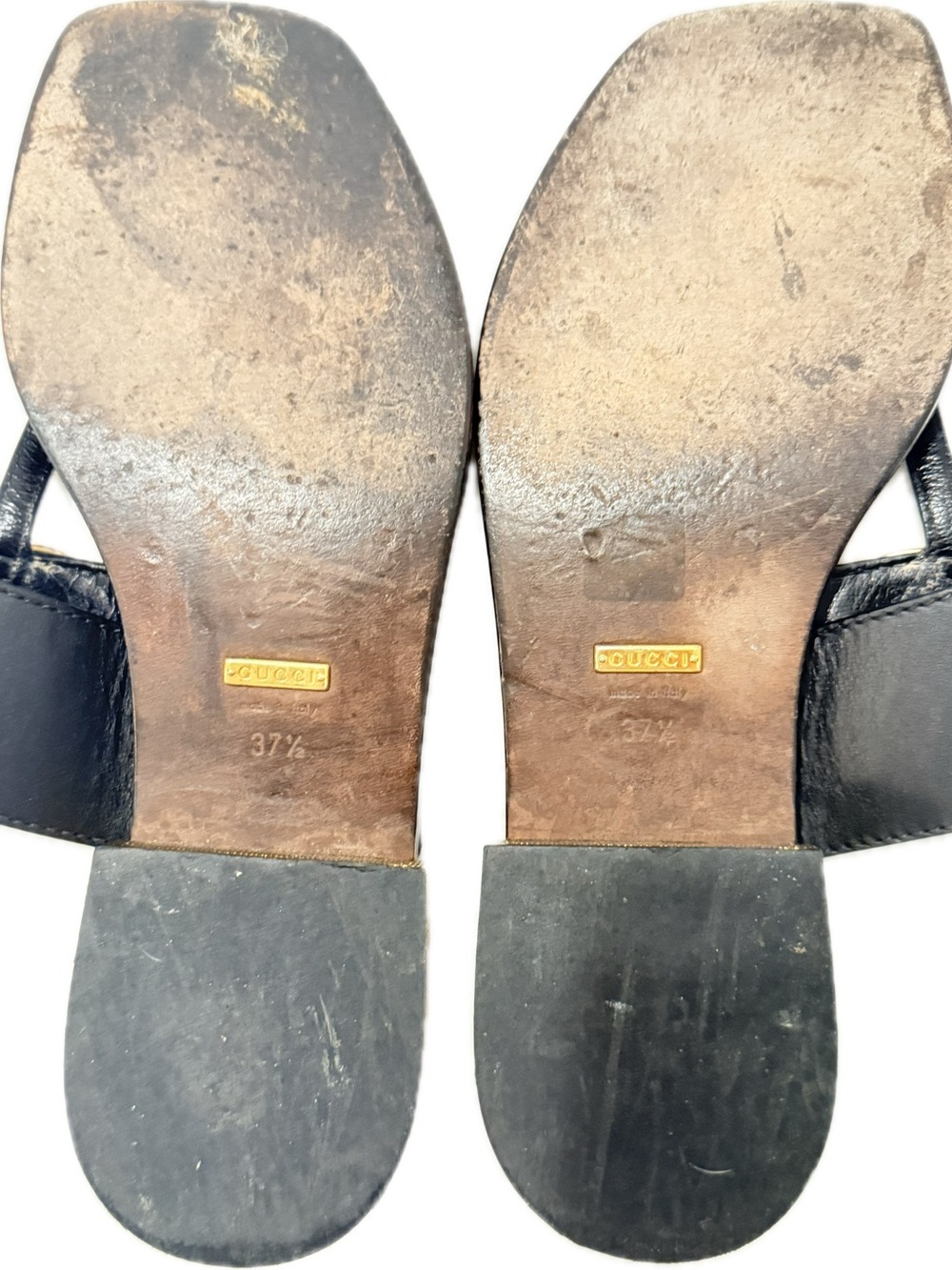 RARE GUCCI MARMONT T-STRAP THONG SANDALS - EXCELLENT CONDITION - RETAILS $895!!! - Picture 5 of 5